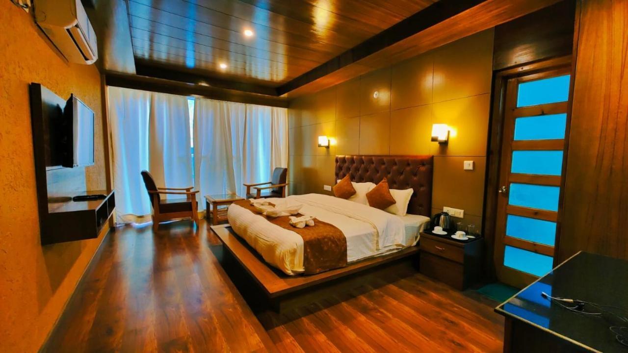 Hotel Winterline - Five Star Luxury Hotel Near Mall Road Manali Екстериор снимка